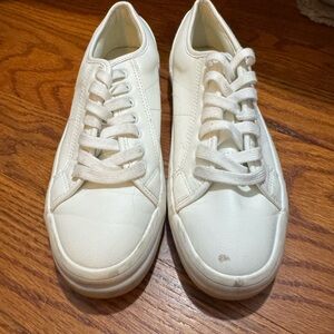 Cushionaire Tennis sneakers
